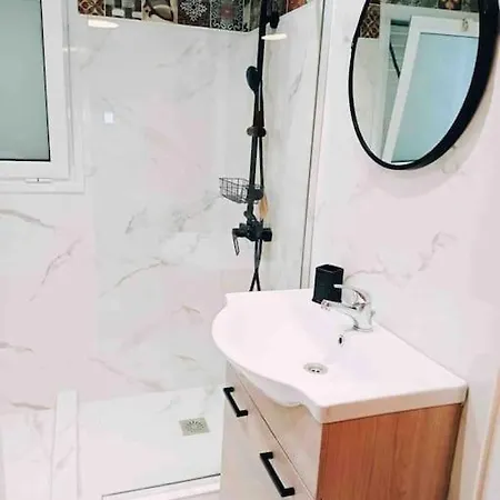 Manolia Sea View Apartment